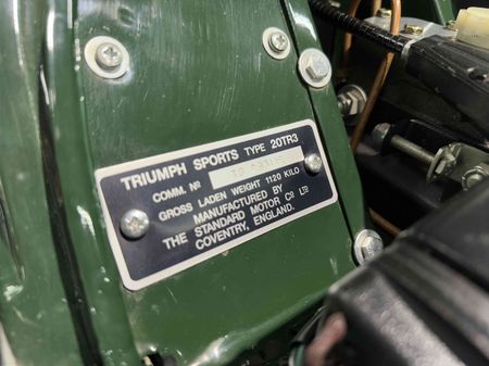 1957-Triumph-TR3-Roadster_36