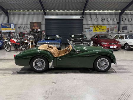 1957-Triumph-TR3-Roadster_3
