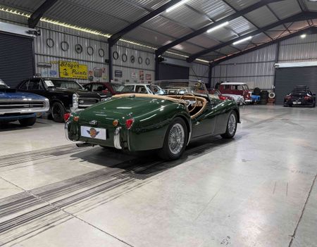 1957-Triumph-TR3-Roadster_6
