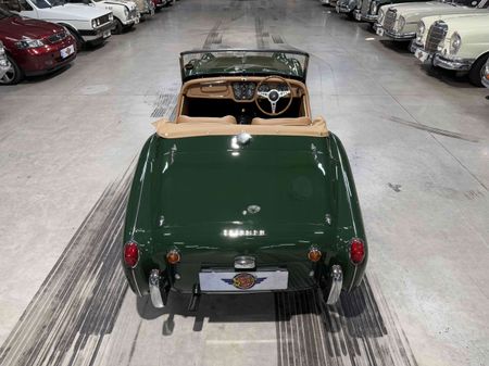 1957-Triumph-TR3-Roadster_7