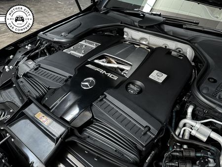 2021-Mercedes-AMG-GT-63-S_29