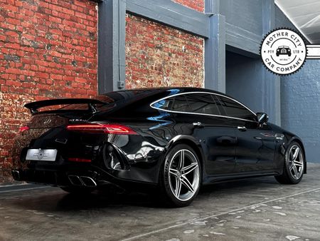 2021-Mercedes-AMG-GT-63-S_8