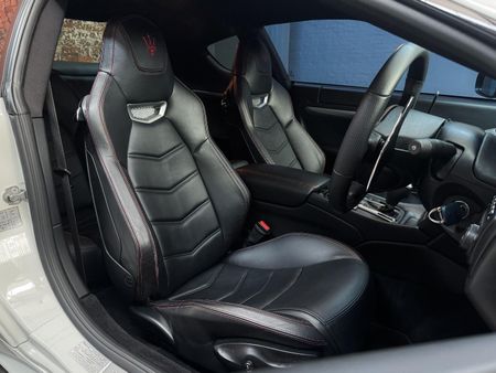 2014-Maserati-GranTurismo-Sport_13