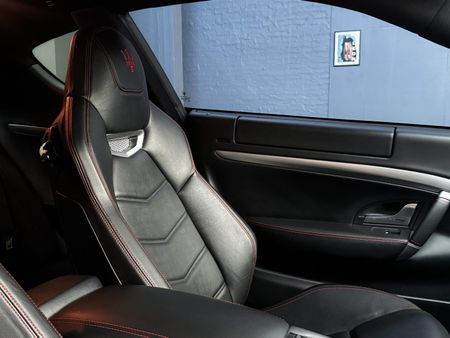 2014-Maserati-GranTurismo-Sport_14