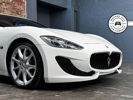 2014-Maserati-GranTurismo-Sport_8