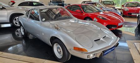 1969-Opel-GT-19_1