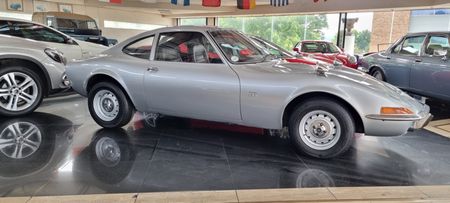 1969-Opel-GT-19_27