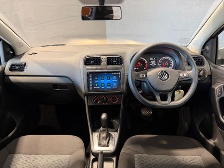 2024-Volkswagen-Polo-Vivo-16-Life_9