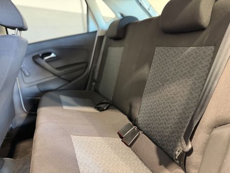 2024-Volkswagen-Polo-Vivo-16-Life_16
