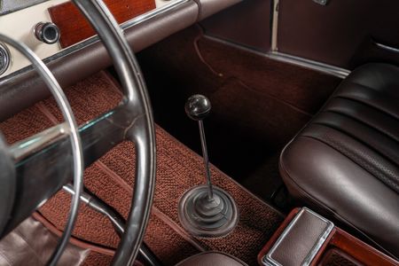 1970-Mercedes-Benz-SL-280sl-Pagoda-W113_13