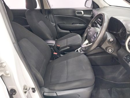 2020-Hyundai-Venue-10-TGDi-Motion-Auto_11