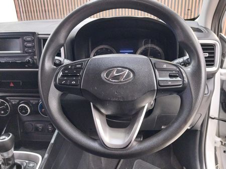 2020-Hyundai-Venue-10-TGDi-Motion-Auto_12