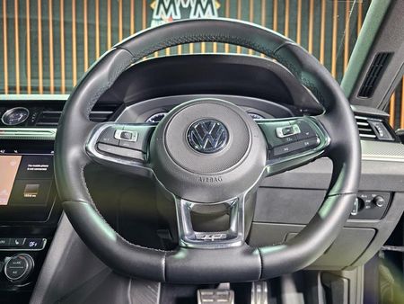 2018-Volkswagen-Arteon-20-TDI-R-Line-Auto_10