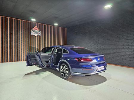 2018-Volkswagen-Arteon-20-TDI-R-Line-Auto_23