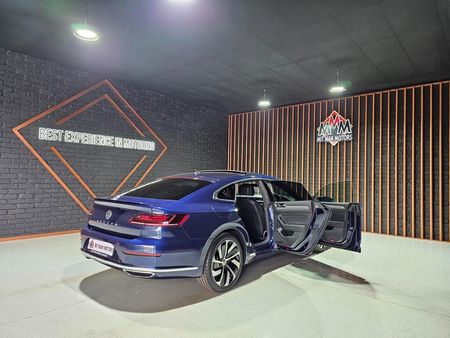 2018-Volkswagen-Arteon-20-TDI-R-Line-Auto_25