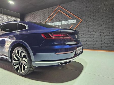 2018-Volkswagen-Arteon-20-TDI-R-Line-Auto_28