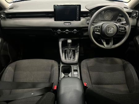 2023-Honda-HR-V-15-Comfort-Auto_11