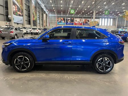 2023-Honda-HR-V-15-Comfort-Auto_3