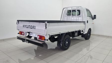 2025-Hyundai-H100-Bakkie-26D-Dropside_18