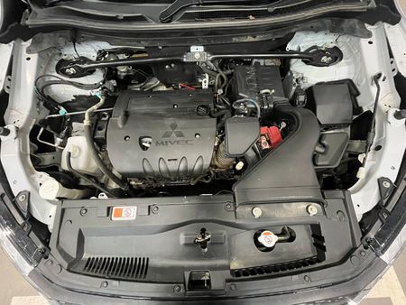 2023-Mitsubishi-Eclipse-Cross-20-GLS-Auto_9