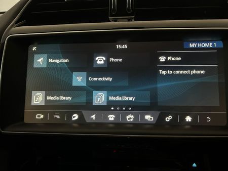 2017-Jaguar-F-Pace-20Di4-AWD-R-Sport-177kW_12