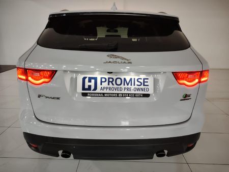2017-Jaguar-F-Pace-20Di4-AWD-R-Sport-177kW_3