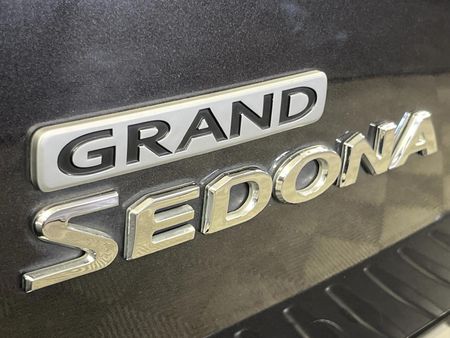 2019-Kia-Sedona-Grand-22-CRDi-EX-Auto-8-seat_11