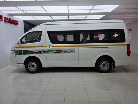 2025-Golden-Dragon-Ikhumbi-XGD-24i-16-Seat_3