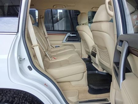 2016-Toyota-Land-Cruiser-200-45-D-V8-VX-Auto_14