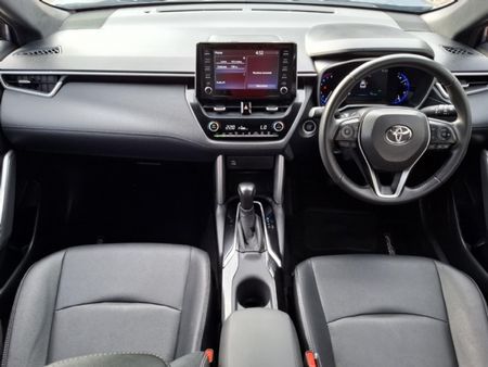 2023-Toyota-Corolla-Cross-18-XR_6