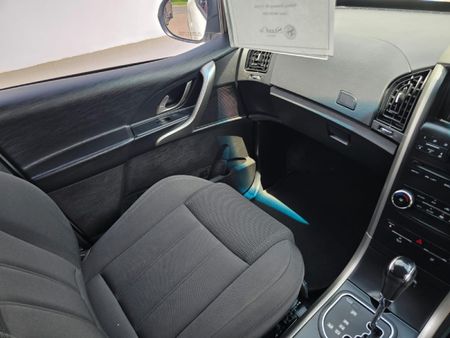 2020-Mahindra-XUV-500-22D-mHawk-7-seat-W6-Auto_11