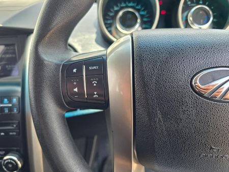 2020-Mahindra-XUV-500-22D-mHawk-7-seat-W6-Auto_16