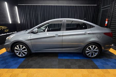 2018-Hyundai-Accent-16-GLS-Fluid-Auto_4