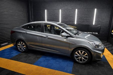 2018-Hyundai-Accent-16-GLS-Fluid-Auto_7