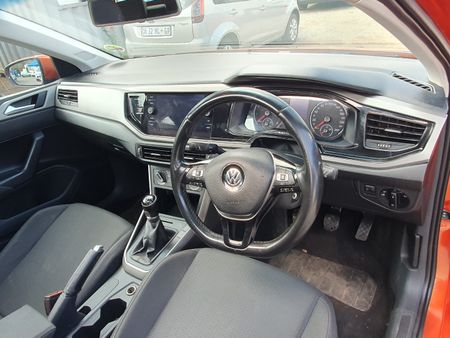 2019-Volkswagen-Polo-VW-POLO-8-R-LINE-10-2019_14