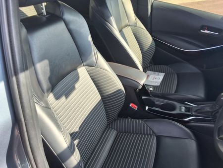 2023-Toyota-Corolla-20-XR-Auto_11
