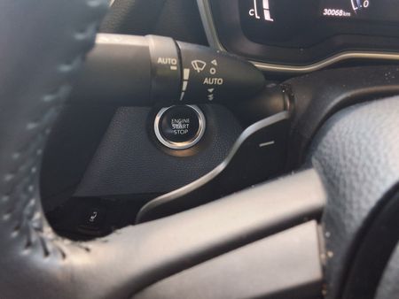 2023-Toyota-Corolla-20-XR-Auto_23