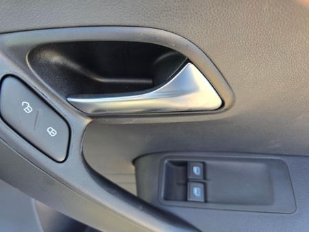 2026-Volkswagen-Polo-Vivo-14-Life_20
