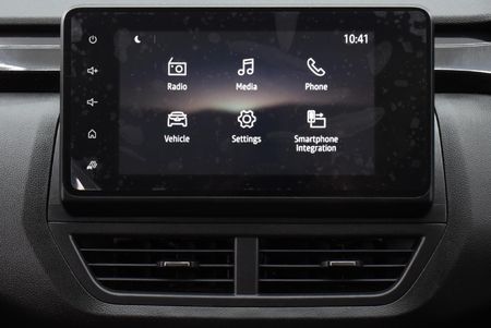 2024-Renault-Kiger-10T-Intens-Auto_12