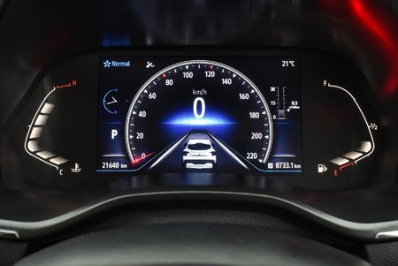 2024-Renault-Kiger-10T-Intens-Auto_16