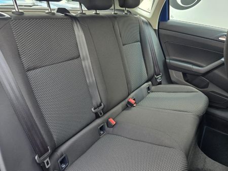 2026-Volkswagen-Polo-10-TSI_19