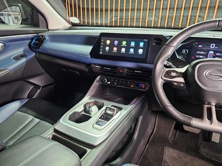2024-GAC-GS3-Emzoom-15T-Executive_14