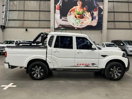 2022-Mahindra-Pik-Up-22-mHawk-S11-Auto-Double-Cab_1