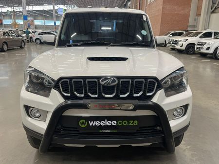 2022-Mahindra-Pik-Up-22-mHawk-S11-Auto-Double-Cab_7