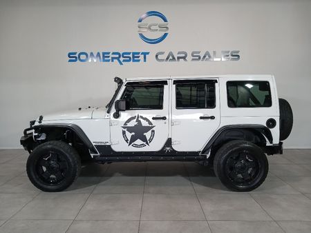 2015-Jeep-Wrangler-Unlimited-Sahara-36-V6-Auto_1