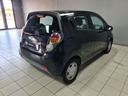 2012-Chevrolet-Spark-12-Campus_7