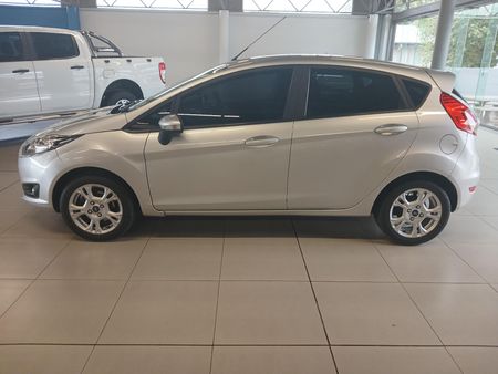 2017-Ford-Fiesta-10-EcoBoost-Titanium-Auto-5-dr_1