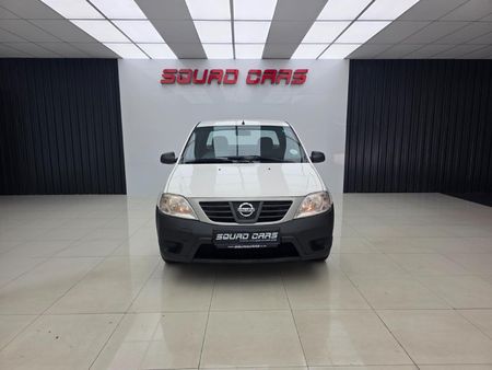 2020-Nissan-NP200-16-AC-Safety-Pack_2