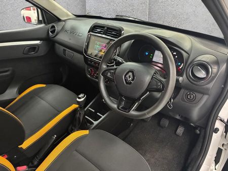 2024-Renault-Kwid-10-Climber_8