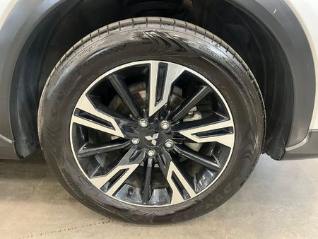 2023-Mitsubishi-Eclipse-Cross-20-GLS-Auto_8